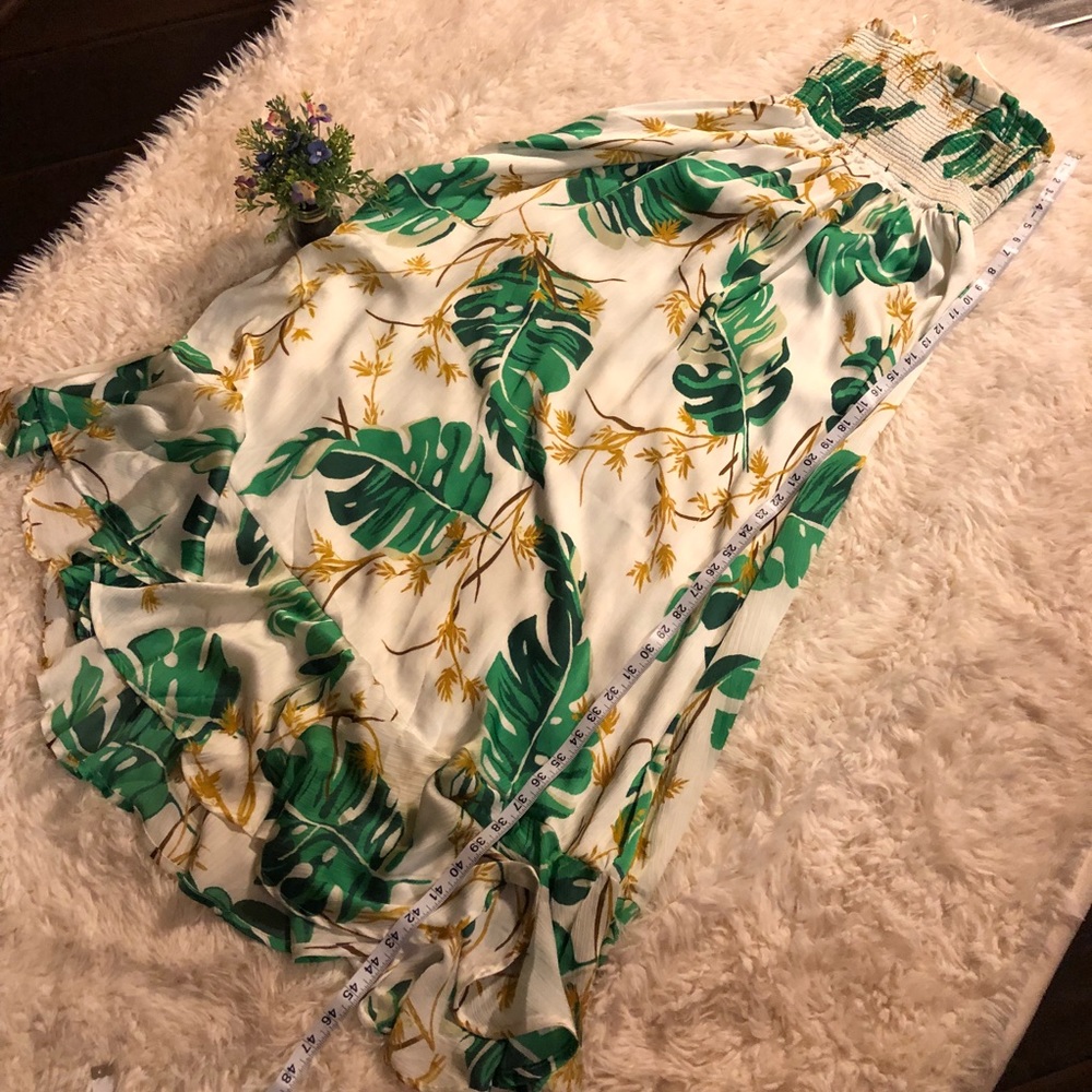 Dress - Picture 6 of 8